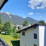 Apartmenthaus Panorama * ゼーフェルト・イン・チロル