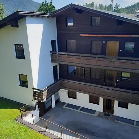 Apartmenthaus Panorama Apartment Seefeld in Tirol