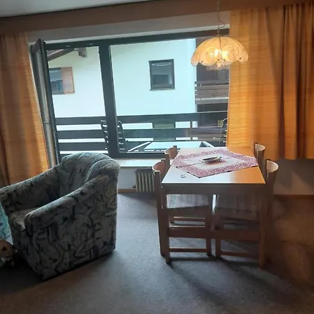 Apartmenthaus Panorama Апартаменти Зефельд-ін-Тіроль